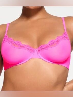 SKIMS Hot Pink Lace-Trim Underwire Bra
